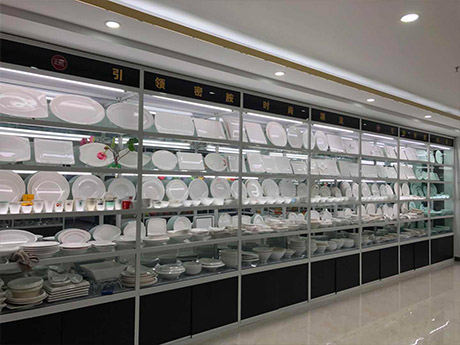 芭乐视频成人餐具展廳實景